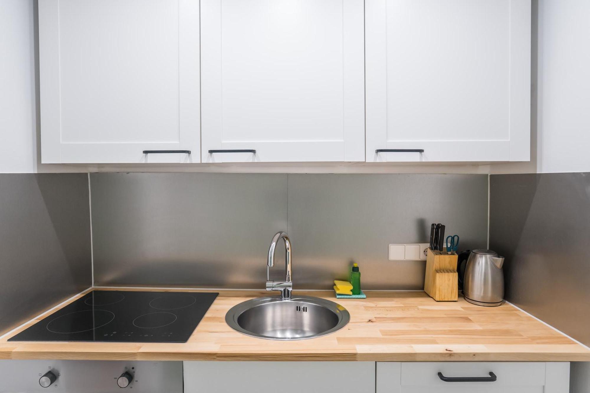 Spacious Family Apartment With 2 Bedrooms เบอร์ลิน ภายนอก รูปภาพ